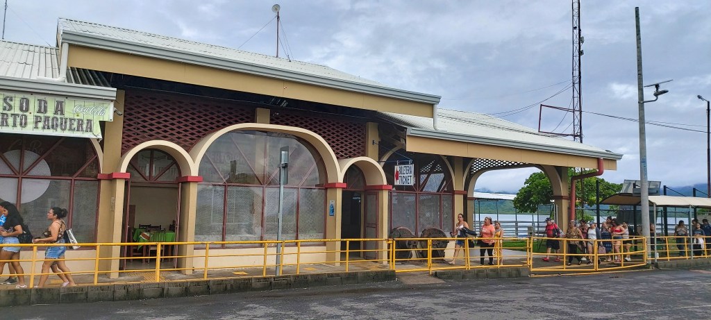 ticketkantoor ferry paquera