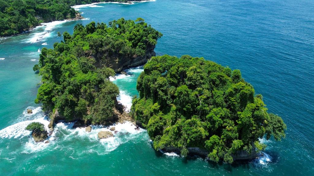 Punta Mona Manzanillo Costa Rica